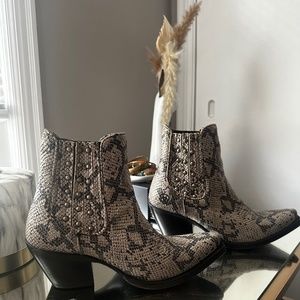 Ariat snake bootie